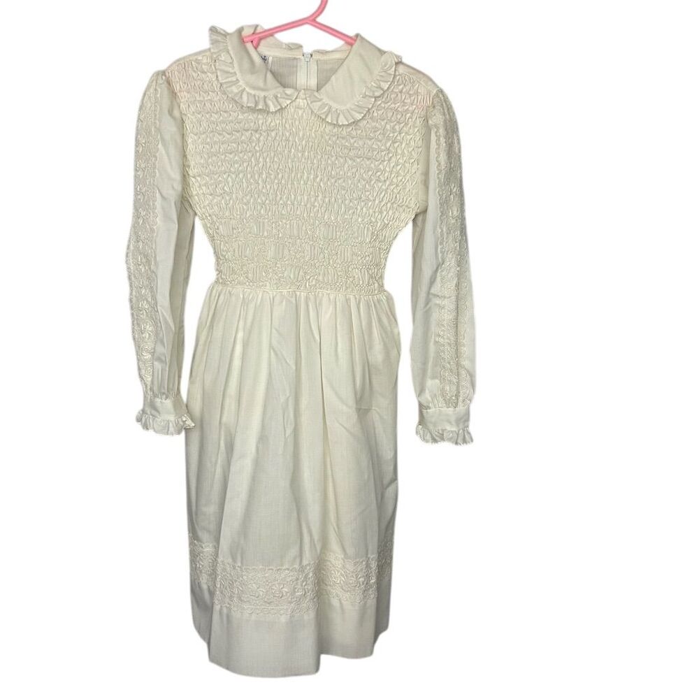 Polly Flinders Girls Vintage Off White Hand Smocked Dress Size 6X Long Sleeve